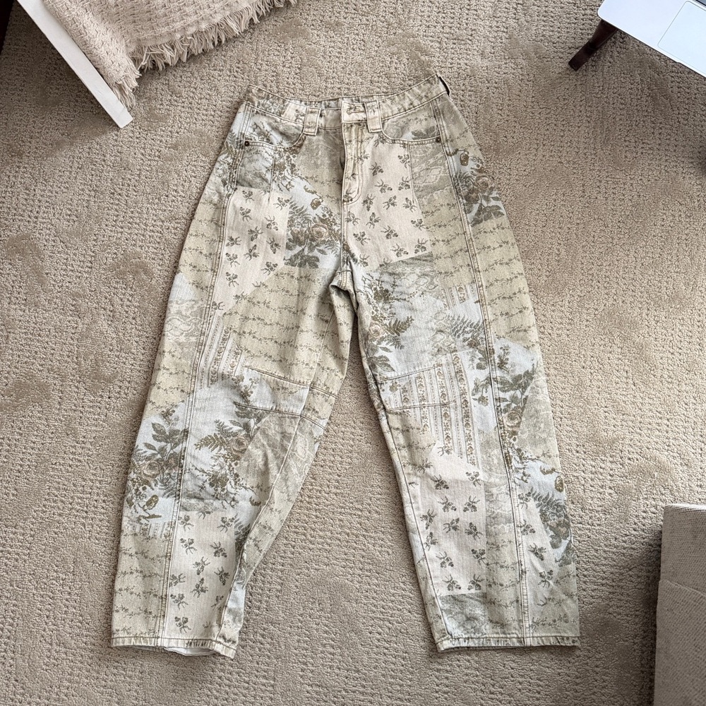 Miou Muse Patch Barrel Jeans